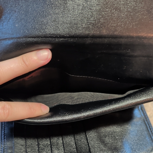 Rehab Gucci Wallet - Picture 12 of 16